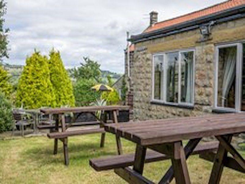 The Plough Hotel Sleights Exterior photo